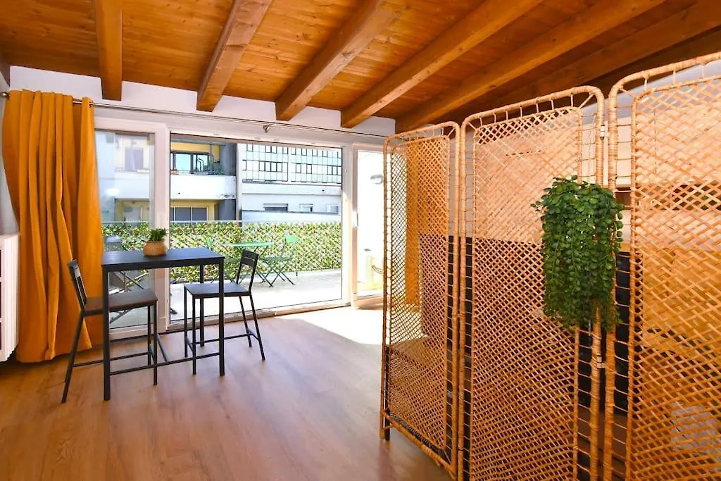Bocconi Fond Prada Ieo Spettacolare Attico Con Terrazzo Apartment Milan Italy